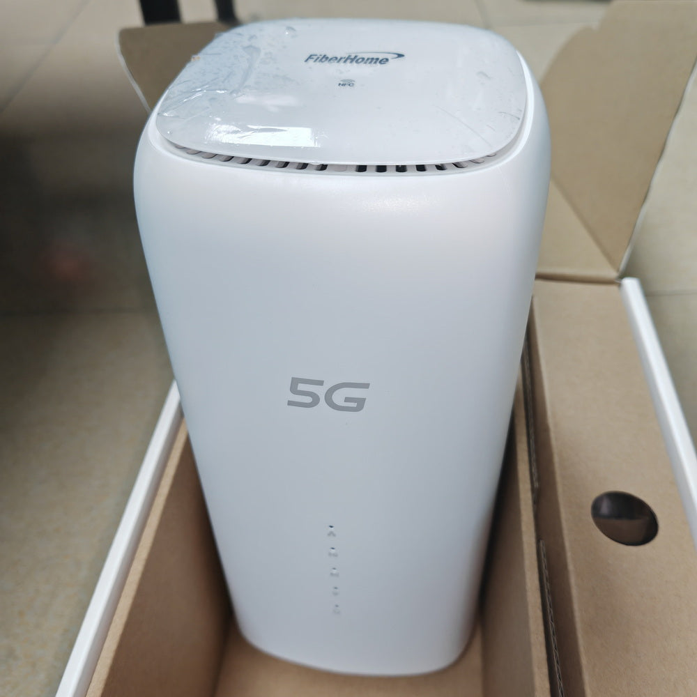 Routeur FiberHome 5G CPE Pro LG6851F WiFi 7 BE7200, ports Ethernet 2,5G