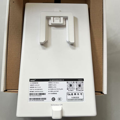 Routeur PoE filaire extérieur FiberHome 5G CPE LG6121D IP67, port RJ45 2,5G