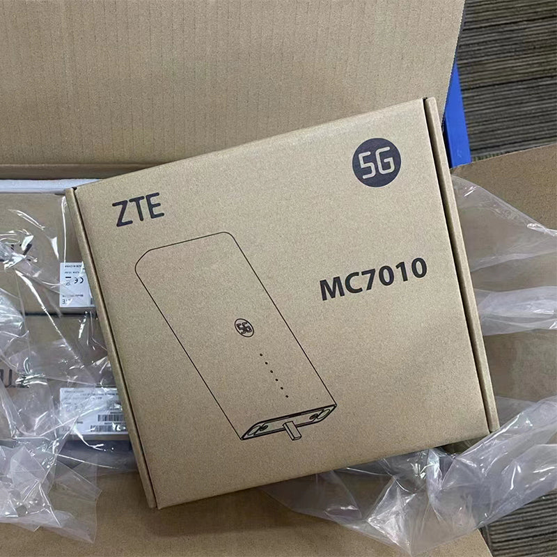 Trois routeurs CPE 5G extérieurs ZTE MC7010 Ethernet 2,5G RJ45 POE