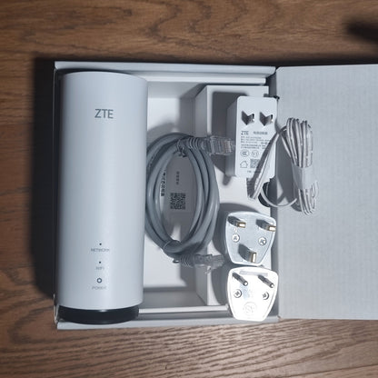 Routeur haut débit sans fil ZTE 5G Indoor FWA CPE G5C WiFi 6 AX1800